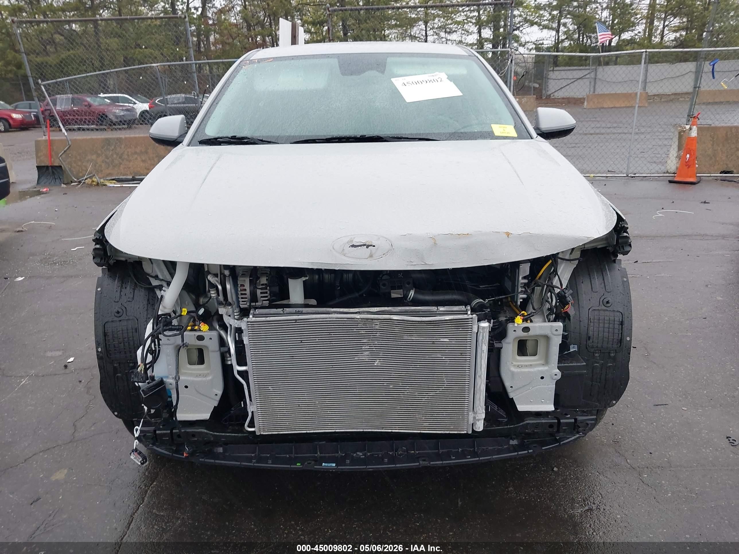 2025 Hyundai Kona Se Gray vin: KM8HACABXSU230086