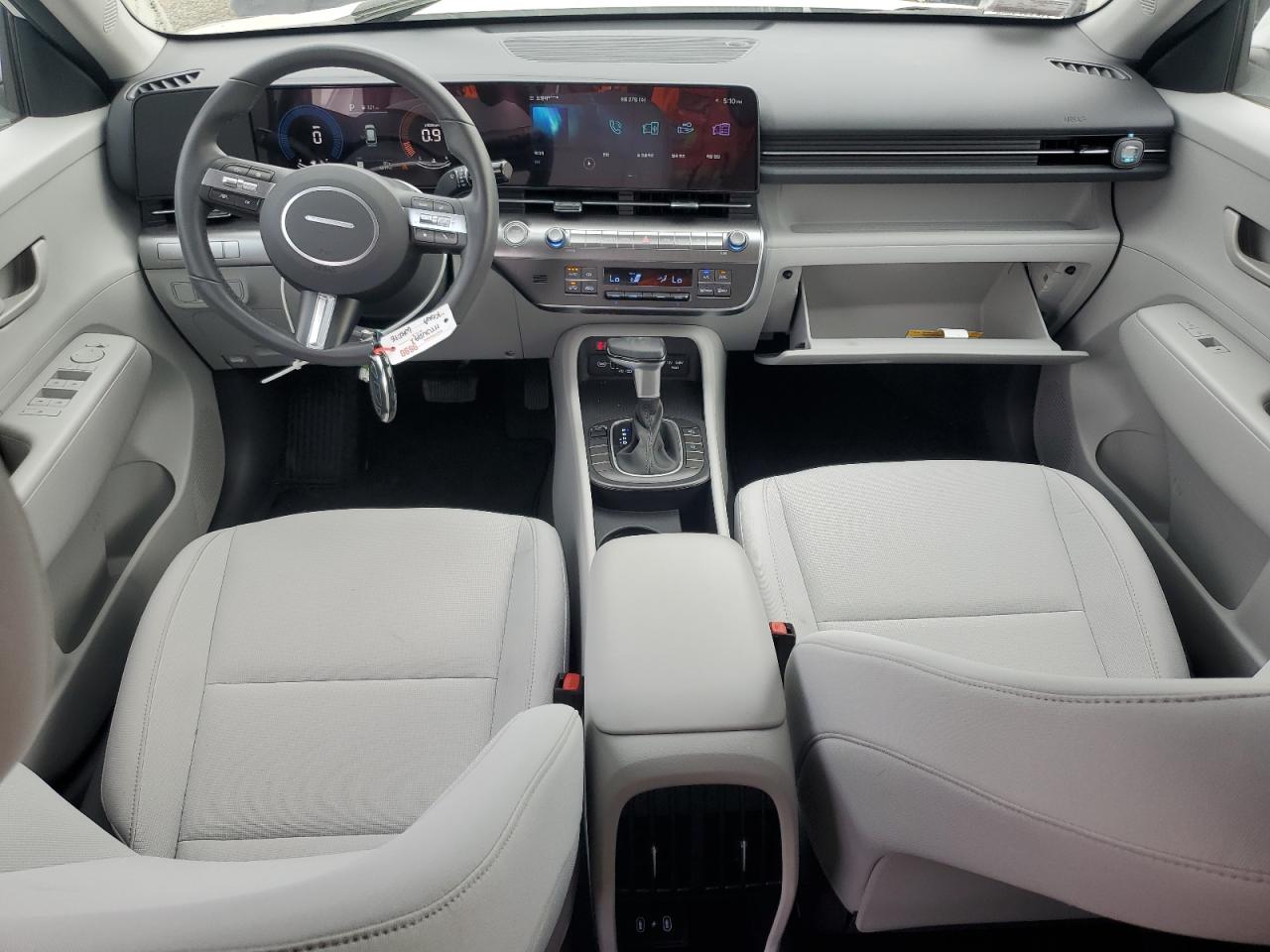 2025 Hyundai Kona Sel Белый vin: KM8HB3AB7SU205062