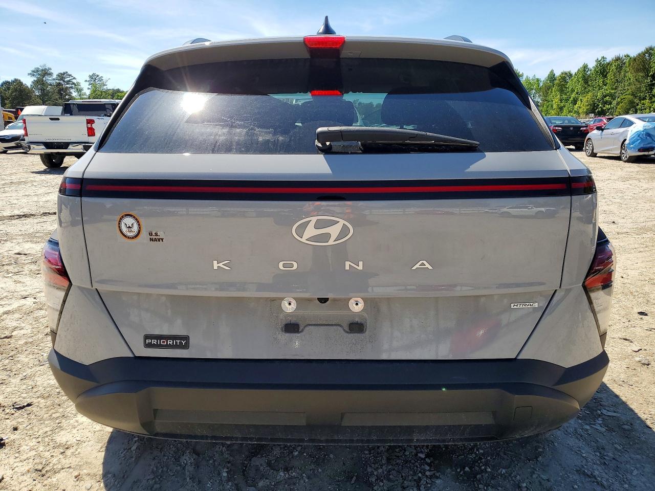 2024 Hyundai Kona Sel Gray vin: KM8HBCAB9RU087414