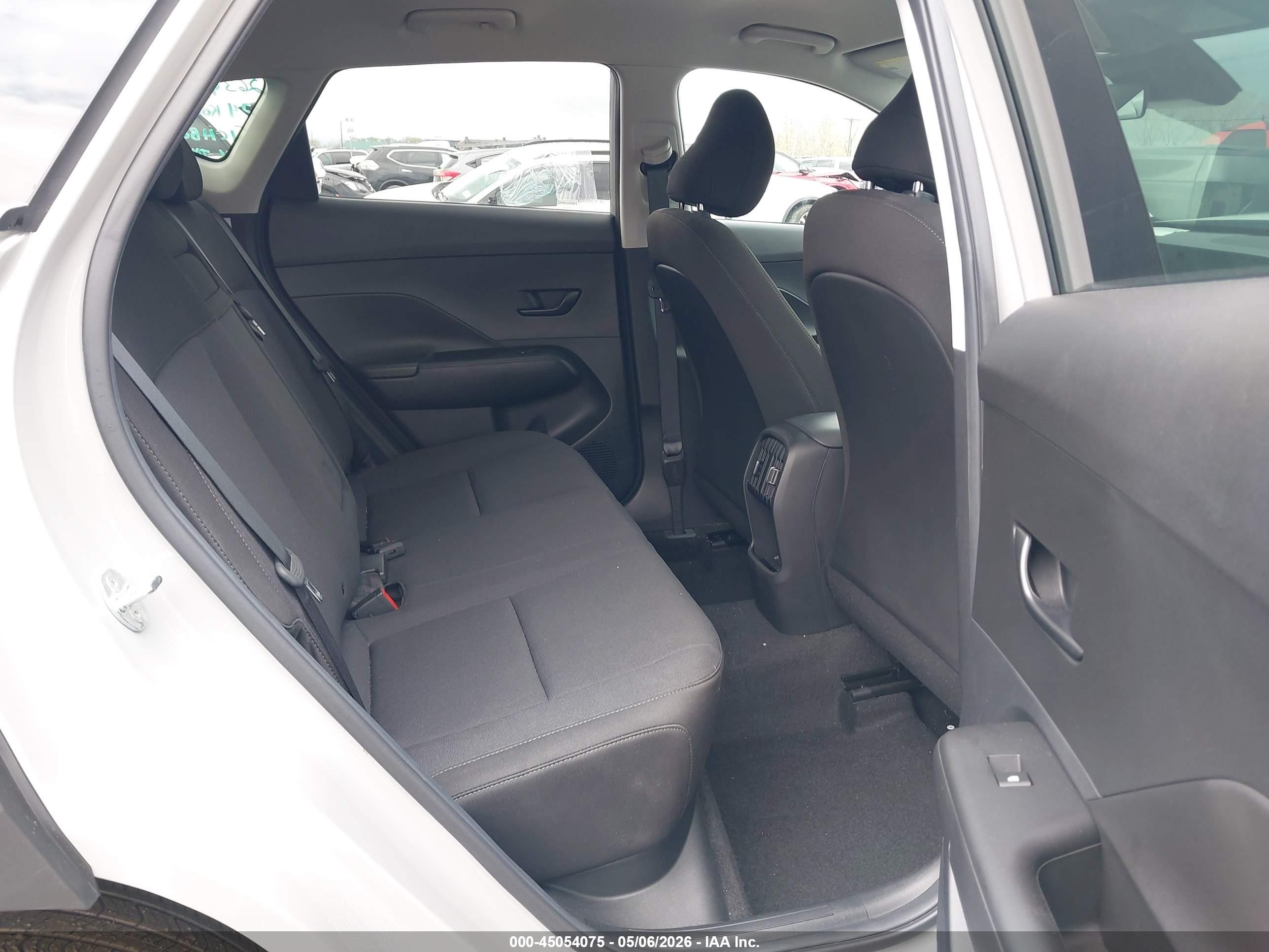 2024 Hyundai Kona Sel Белый vin: KM8HCCAB2RU136854