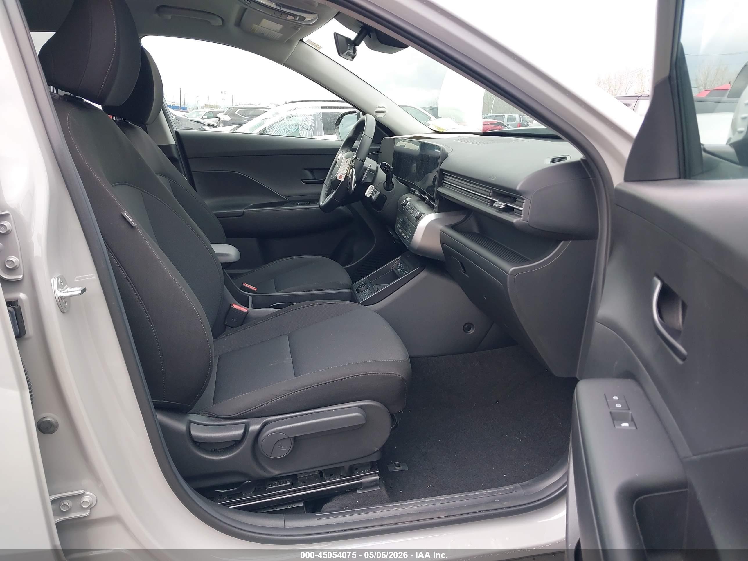 2024 Hyundai Kona Sel Белый vin: KM8HCCAB2RU136854
