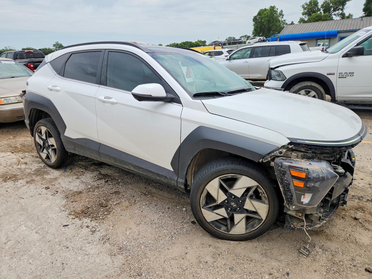 2026 Hyundai Kona Limited White vin: KM8HECA35TU385160