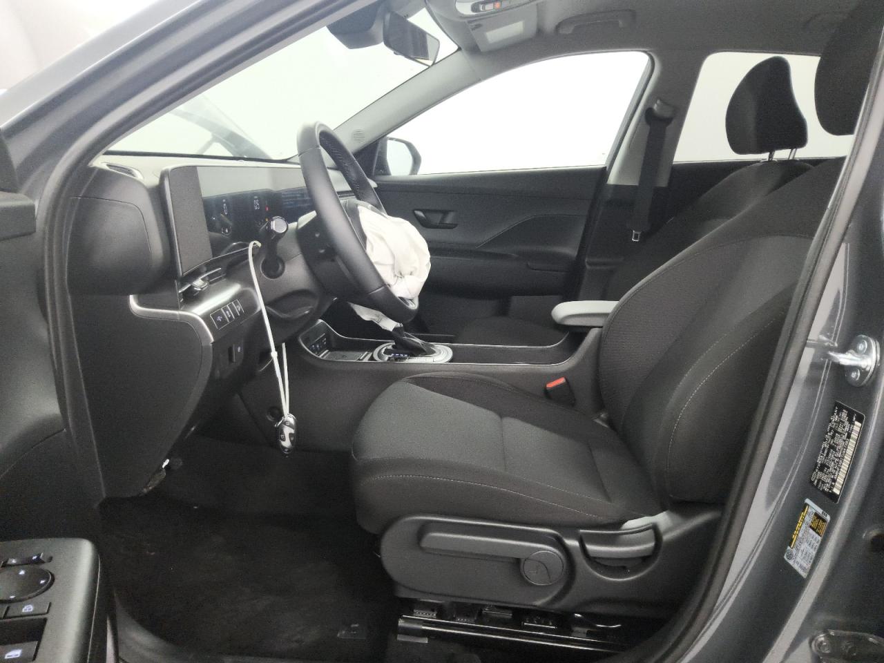 2026 Hyundai Kona Sel Sport Gray vin: KM8HF3AB1TU447383 Damage: Airbag - Front Left, Deployed, Replacement Required