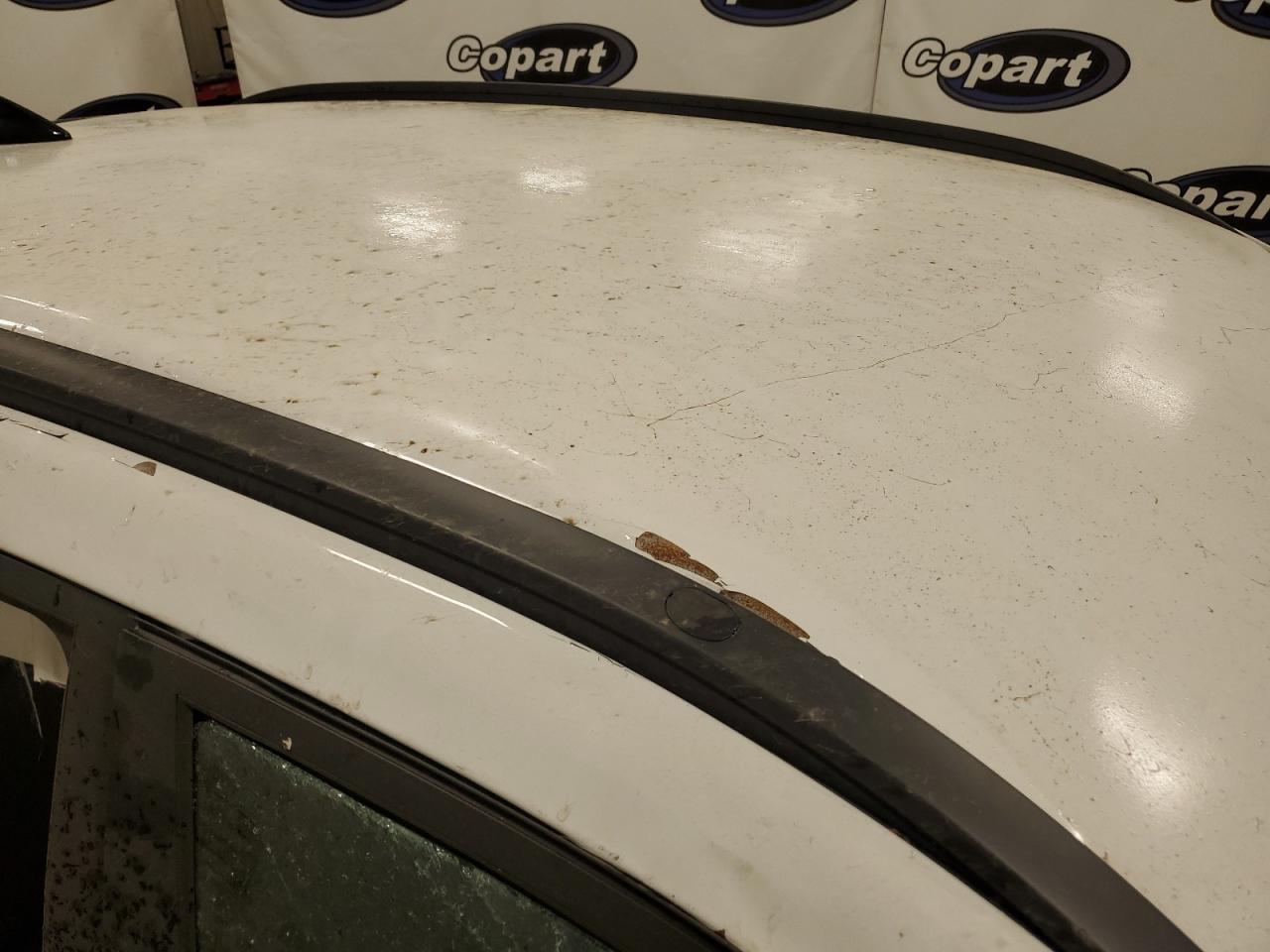 2026 Hyundai Kona Sel Sport Белый vin: KM8HF3AB8TU358054 Damage: Roof, Rust, 4 To 5 Inches