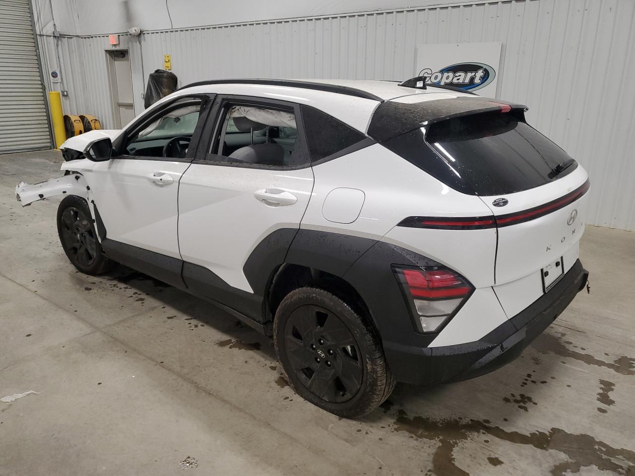 2026 Hyundai Kona Sel Sport Белый vin: KM8HF3AB8TU358054 Damage: Left Front Window, Missing, Replacement Required