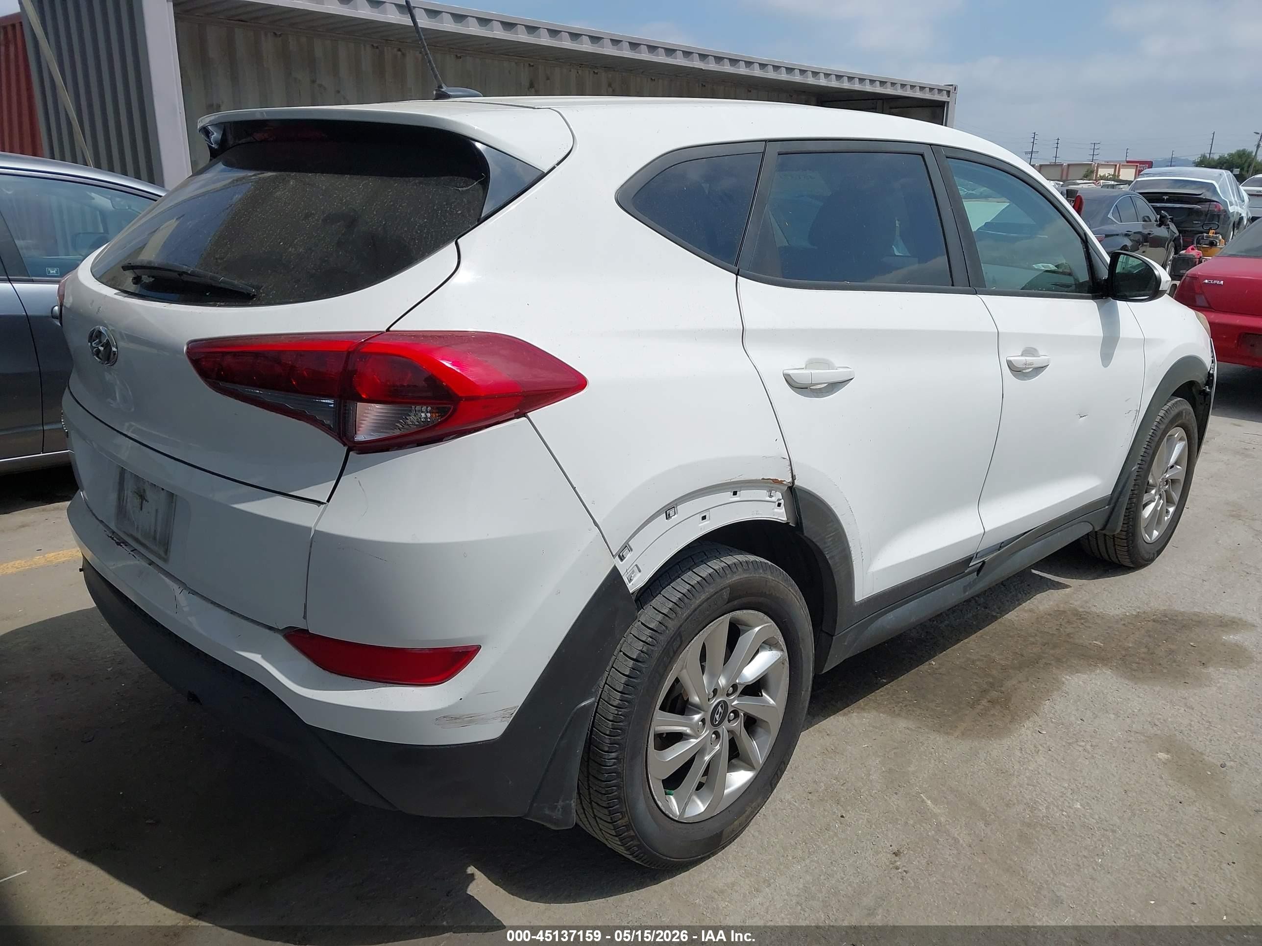 2016 Hyundai Tucson Se White vin: KM8J23A40GU248006