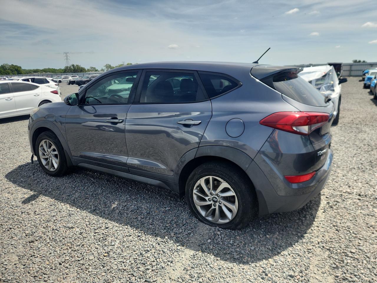 2018 Hyundai Tucson Se Gray vin: KM8J23A40JU619687