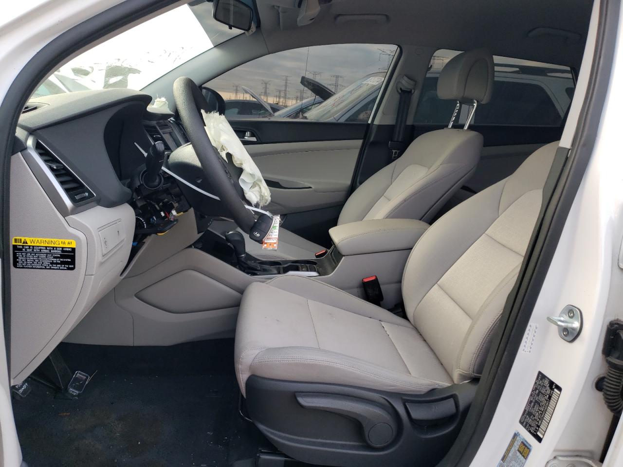 2018 Hyundai Tucson Se White vin: KM8J23A40JU659817