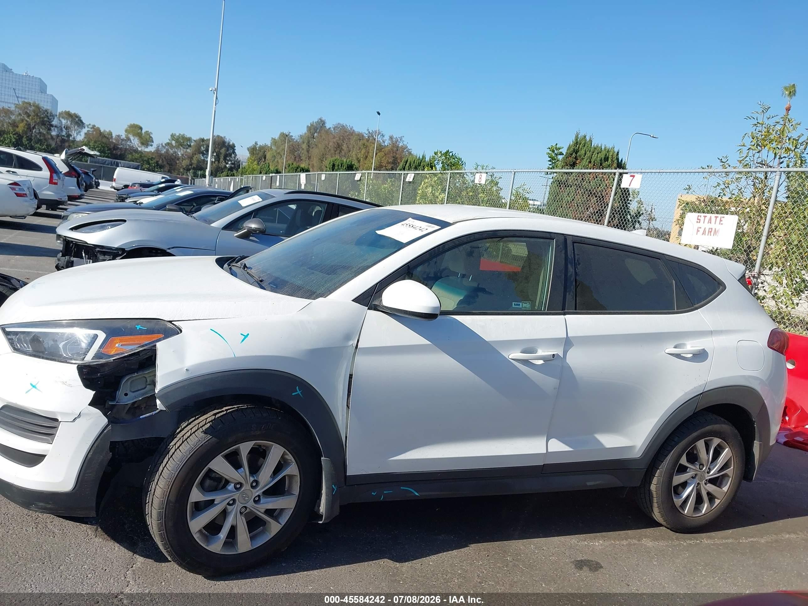 2021 Hyundai Tucson Se White vin: KM8J23A40MU303405