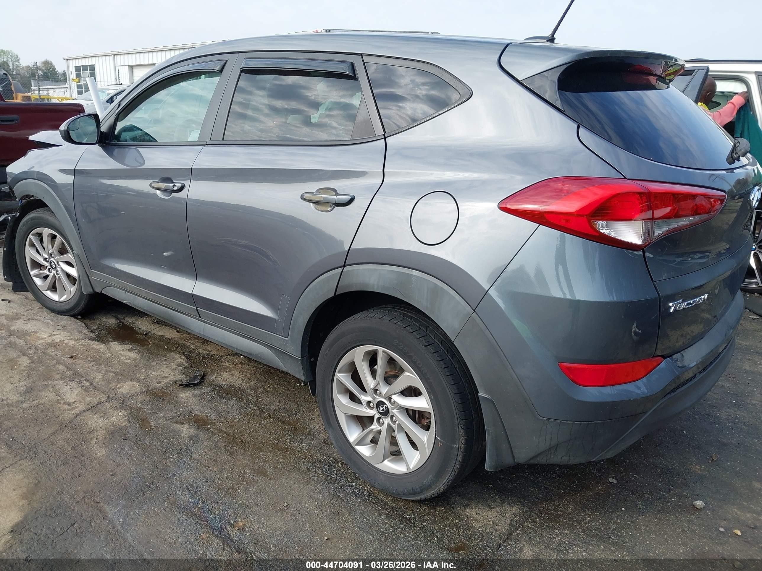 2016 Hyundai Tucson Se Blue vin: KM8J23A41GU116095