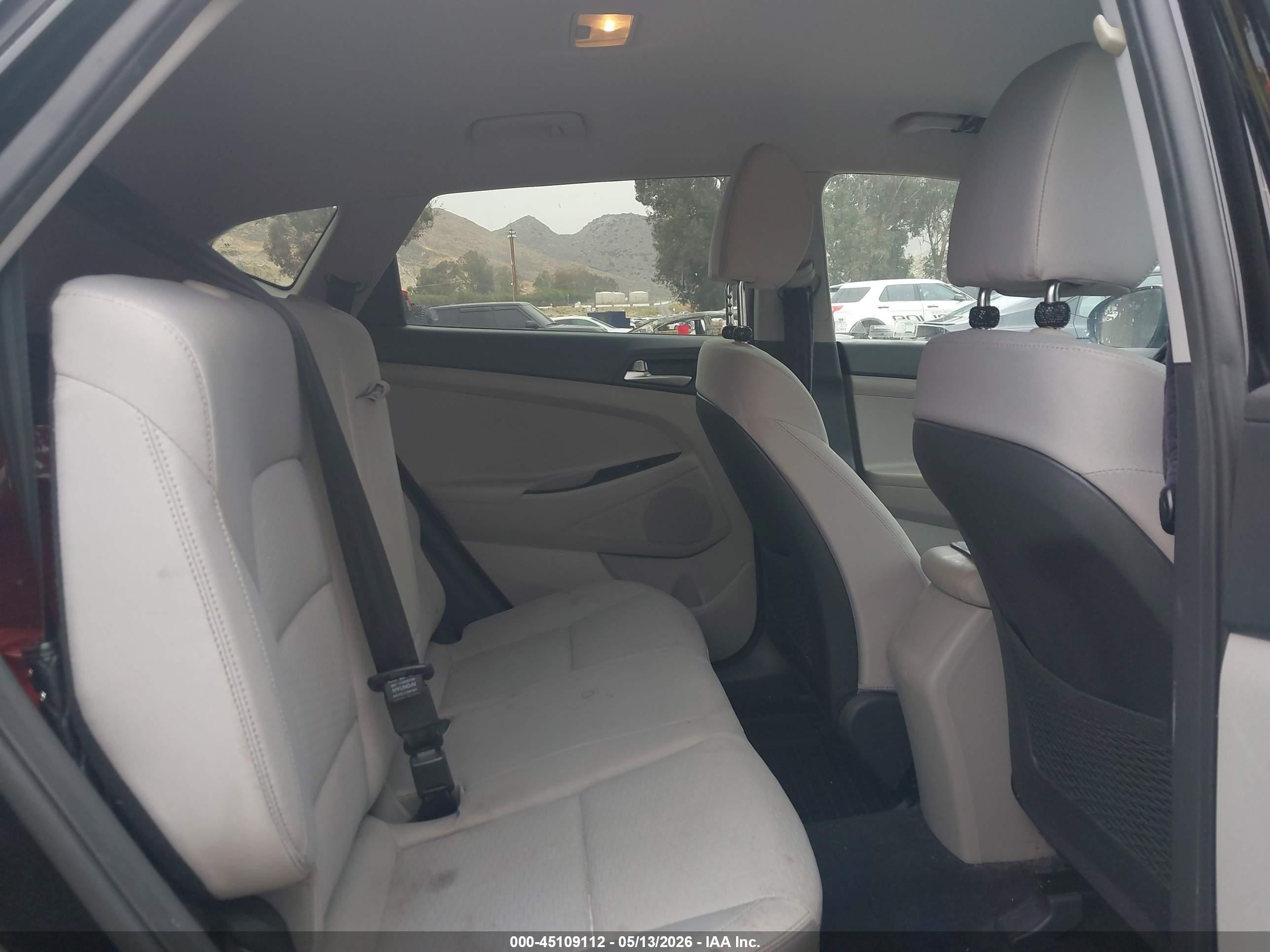 2020 Hyundai Tucson Se Black vin: KM8J23A41LU158387