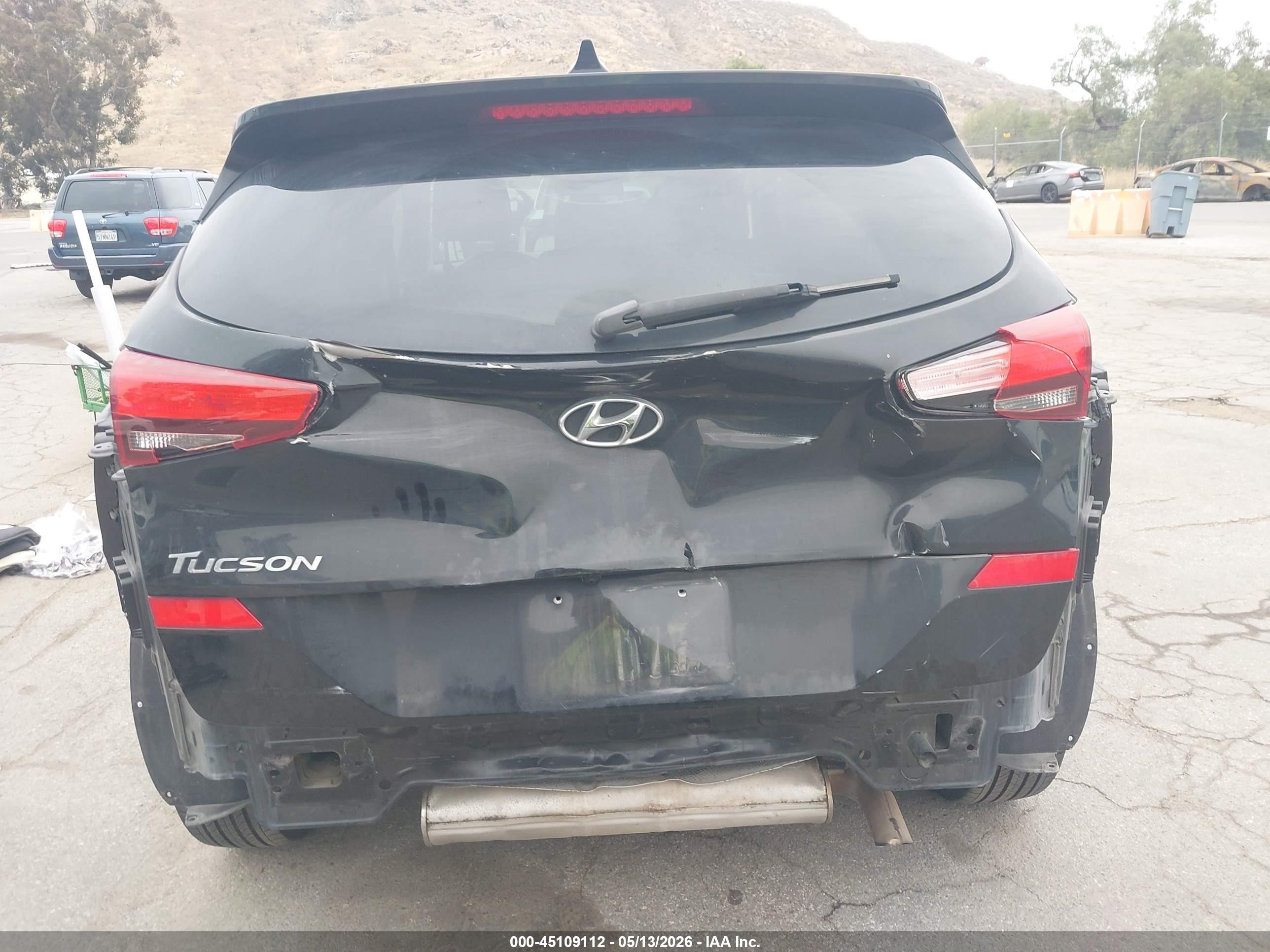 2020 Hyundai Tucson Se Black vin: KM8J23A41LU158387