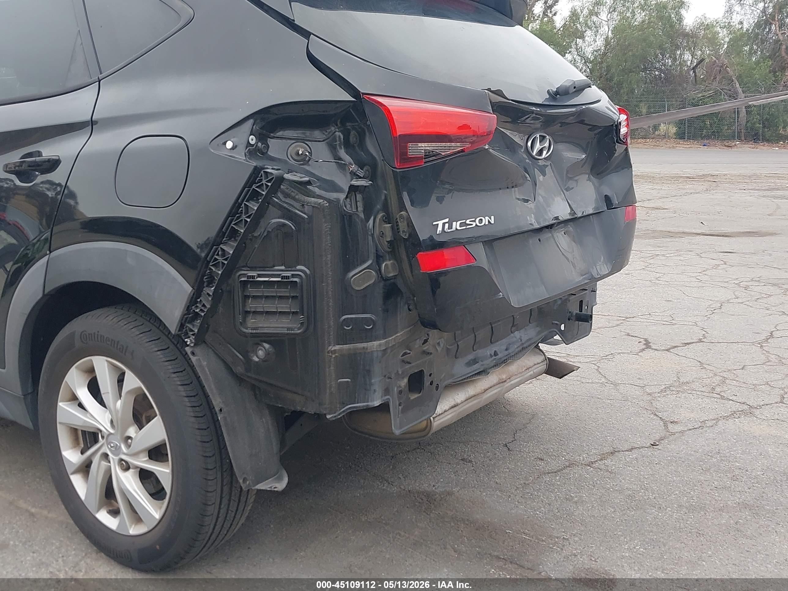 2020 Hyundai Tucson Se Black vin: KM8J23A41LU158387