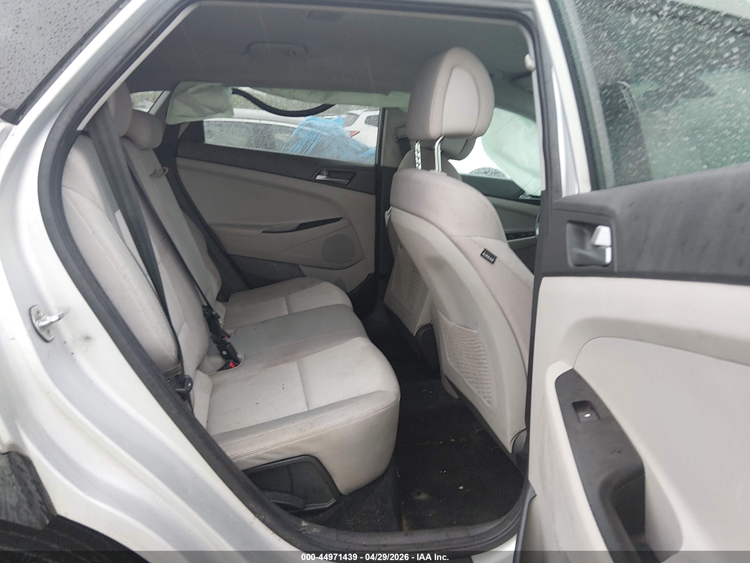 2016 Hyundai Tucson Se Silver vin: KM8J23A42GU152135