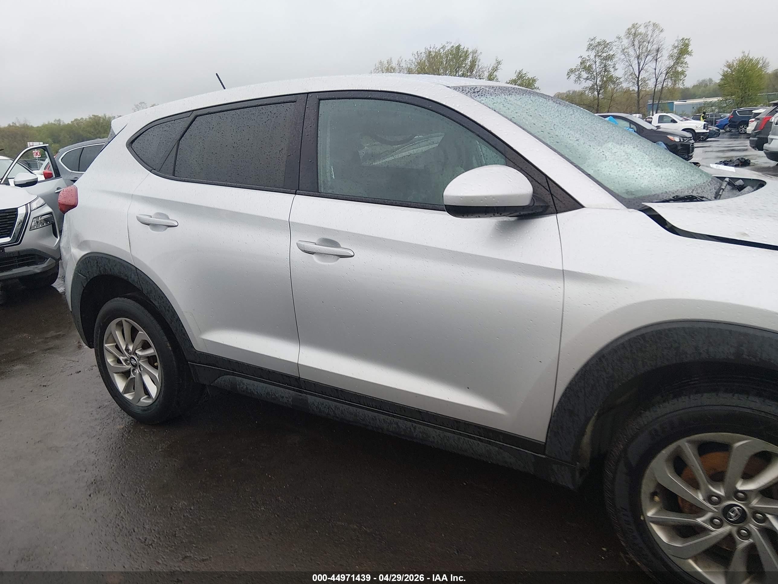 2016 Hyundai Tucson Se Silver vin: KM8J23A42GU152135