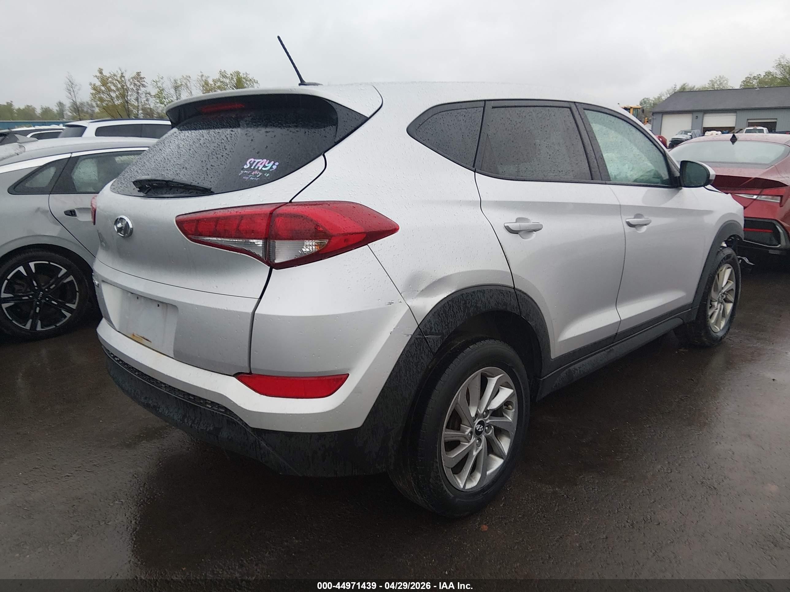 2016 Hyundai Tucson Se Silver vin: KM8J23A42GU152135