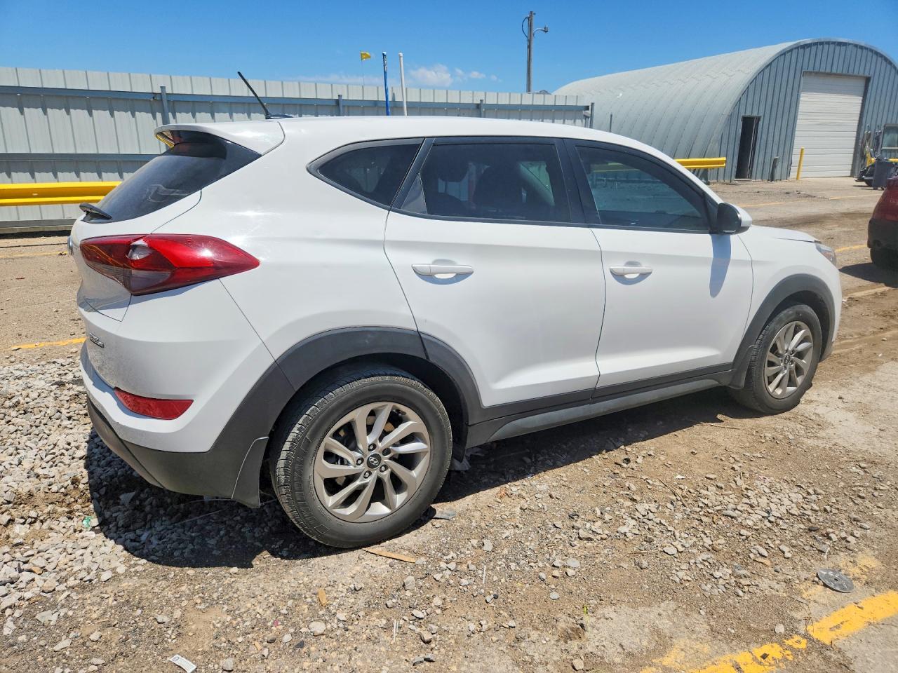 2016 Hyundai Tucson Se White vin: KM8J23A46GU024786