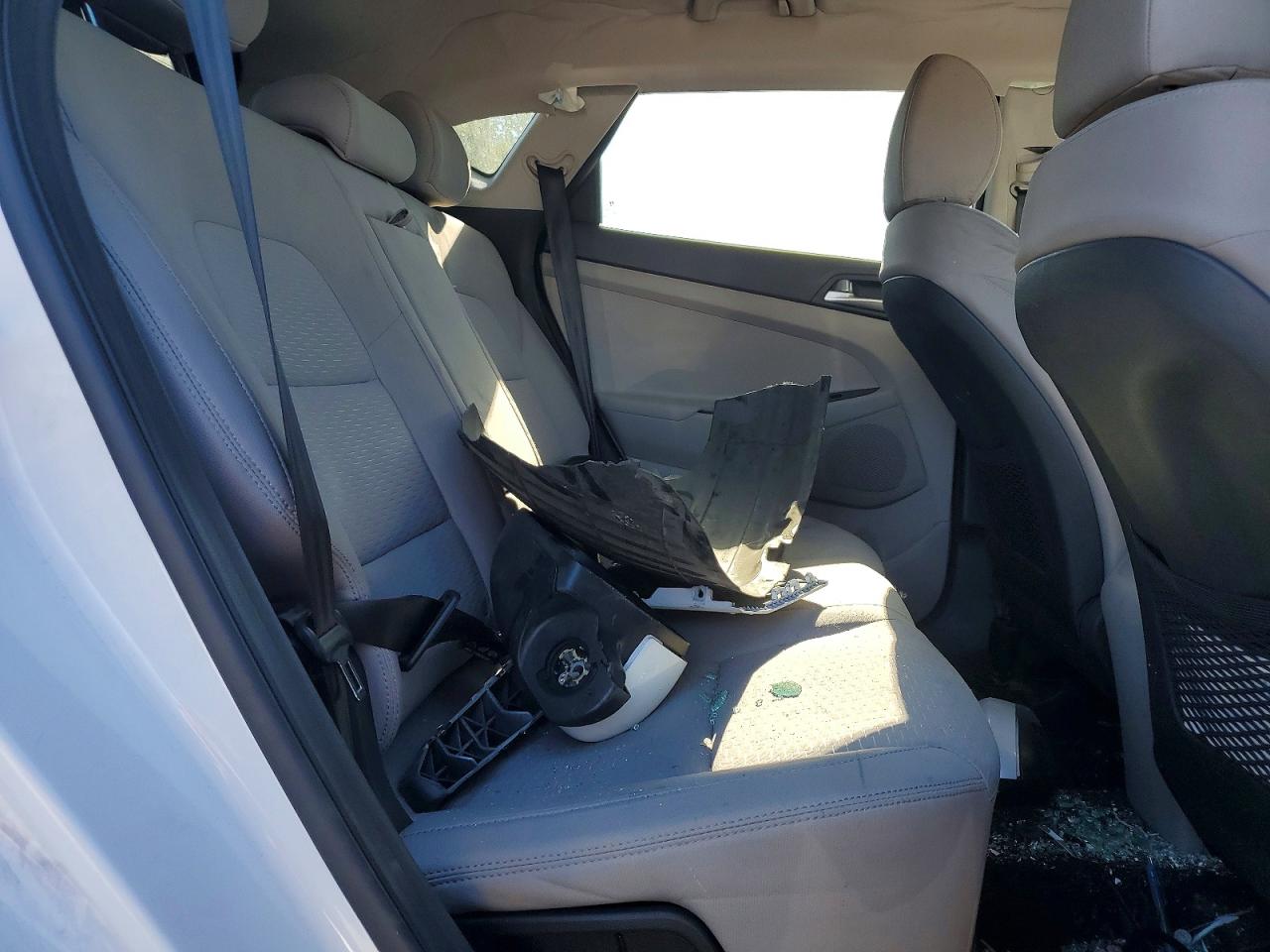 2021 Hyundai Tucson Se White vin: KM8J23A46MU293494