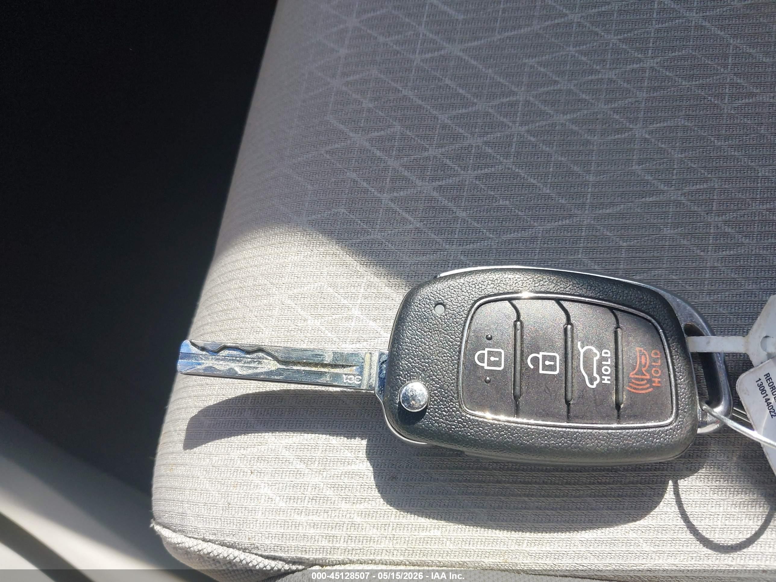 2018 Hyundai Tucson Se Серебряный vin: KM8J23A47JU773555