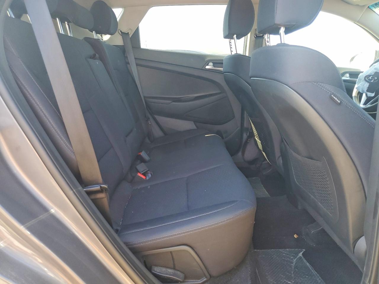 2021 Hyundai Tucson Se Серый vin: KM8J23A47MU321366