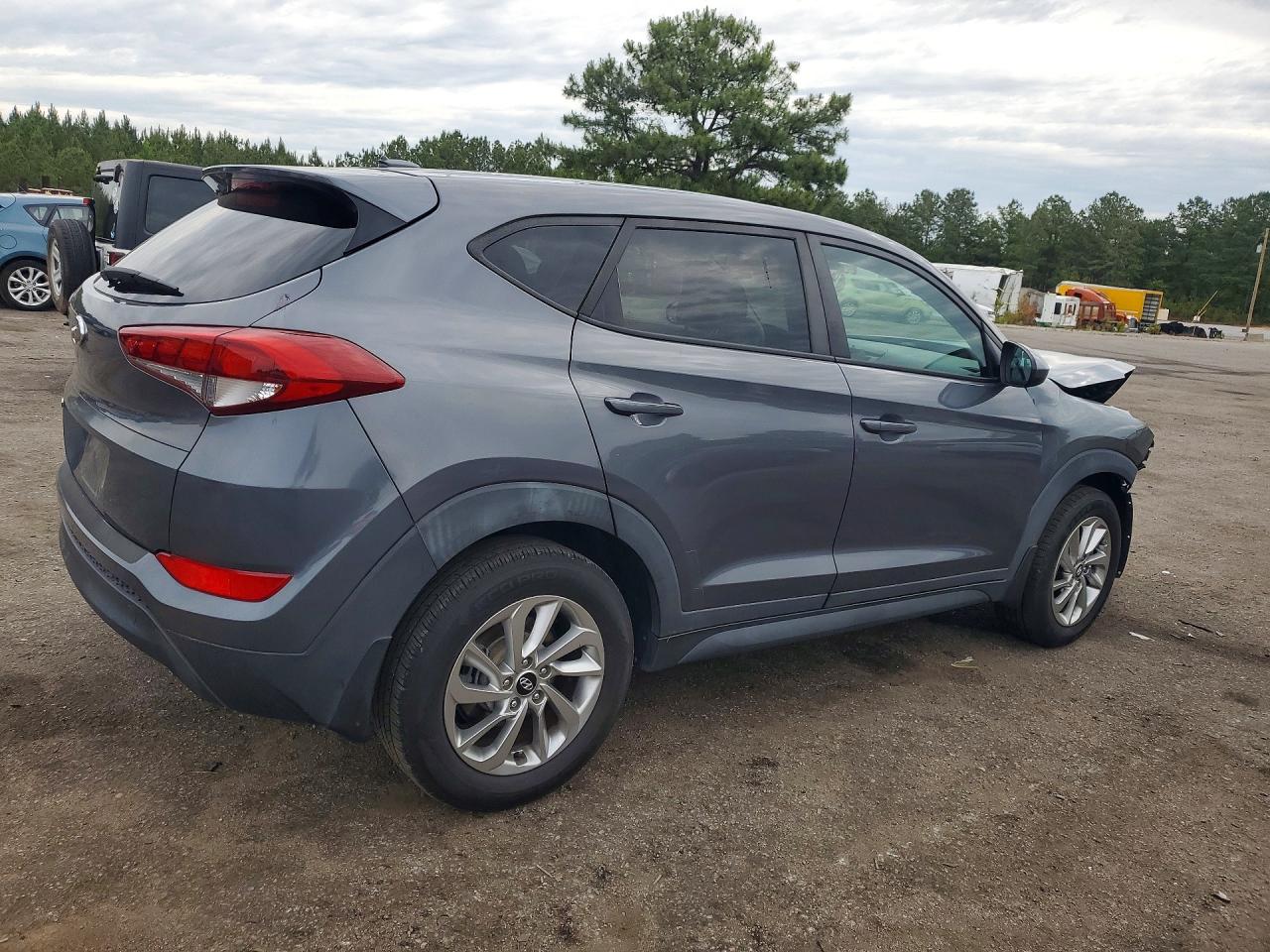 2016 Hyundai Tucson Se Gray vin: KM8J23A4XGU239104