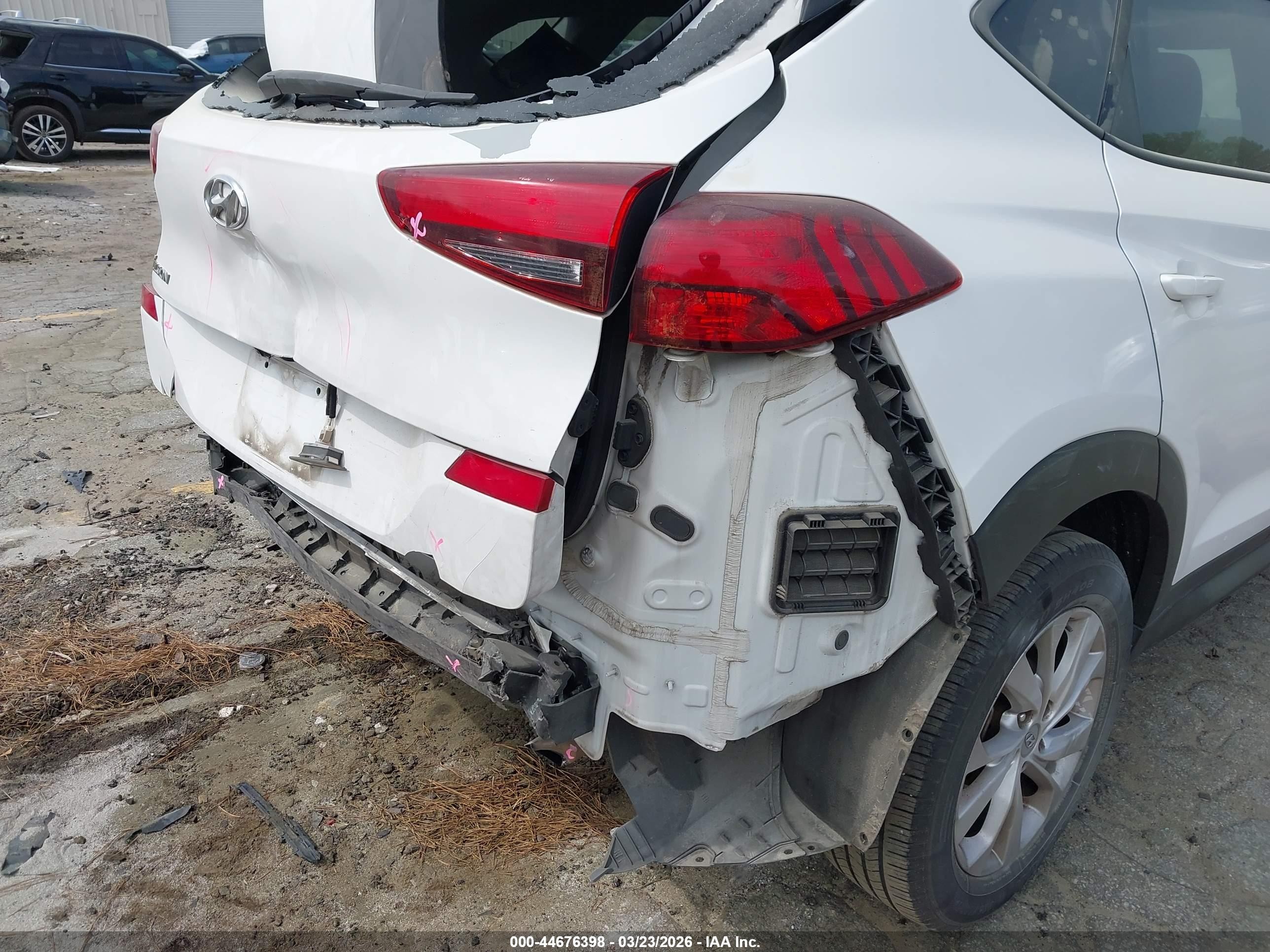 2019 Hyundai Tucson Se Белый vin: KM8J23A4XKU921652