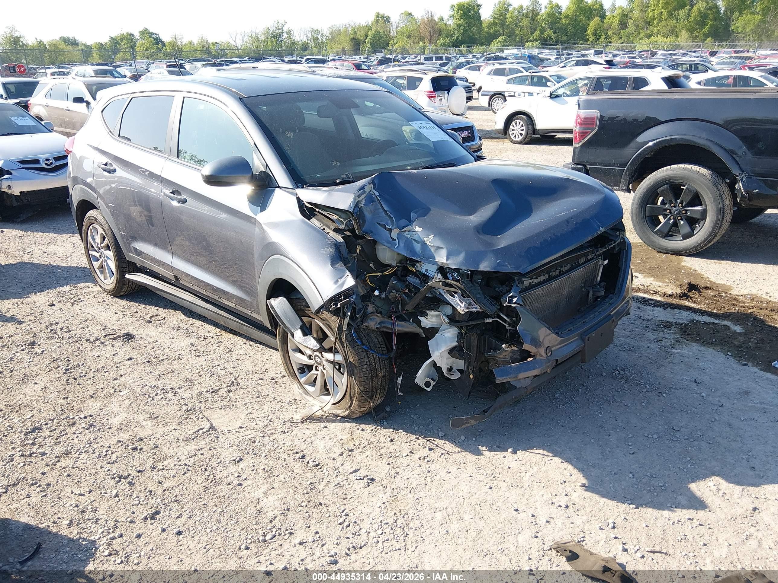 2018 Hyundai Tucson Se Серый vin: KM8J2CA41JU631489