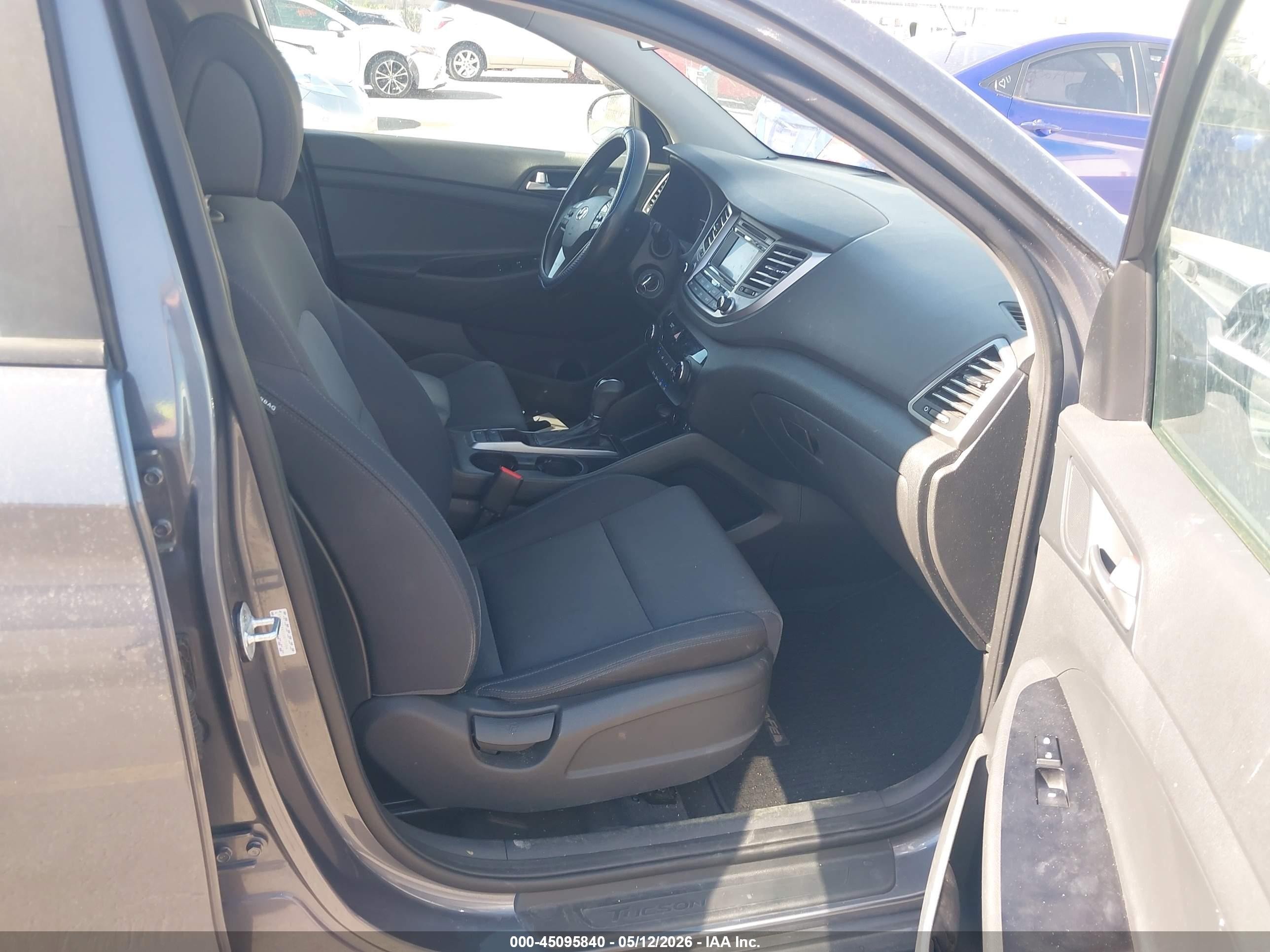2018 Hyundai Tucson Se Серый vin: KM8J2CA41JU671264