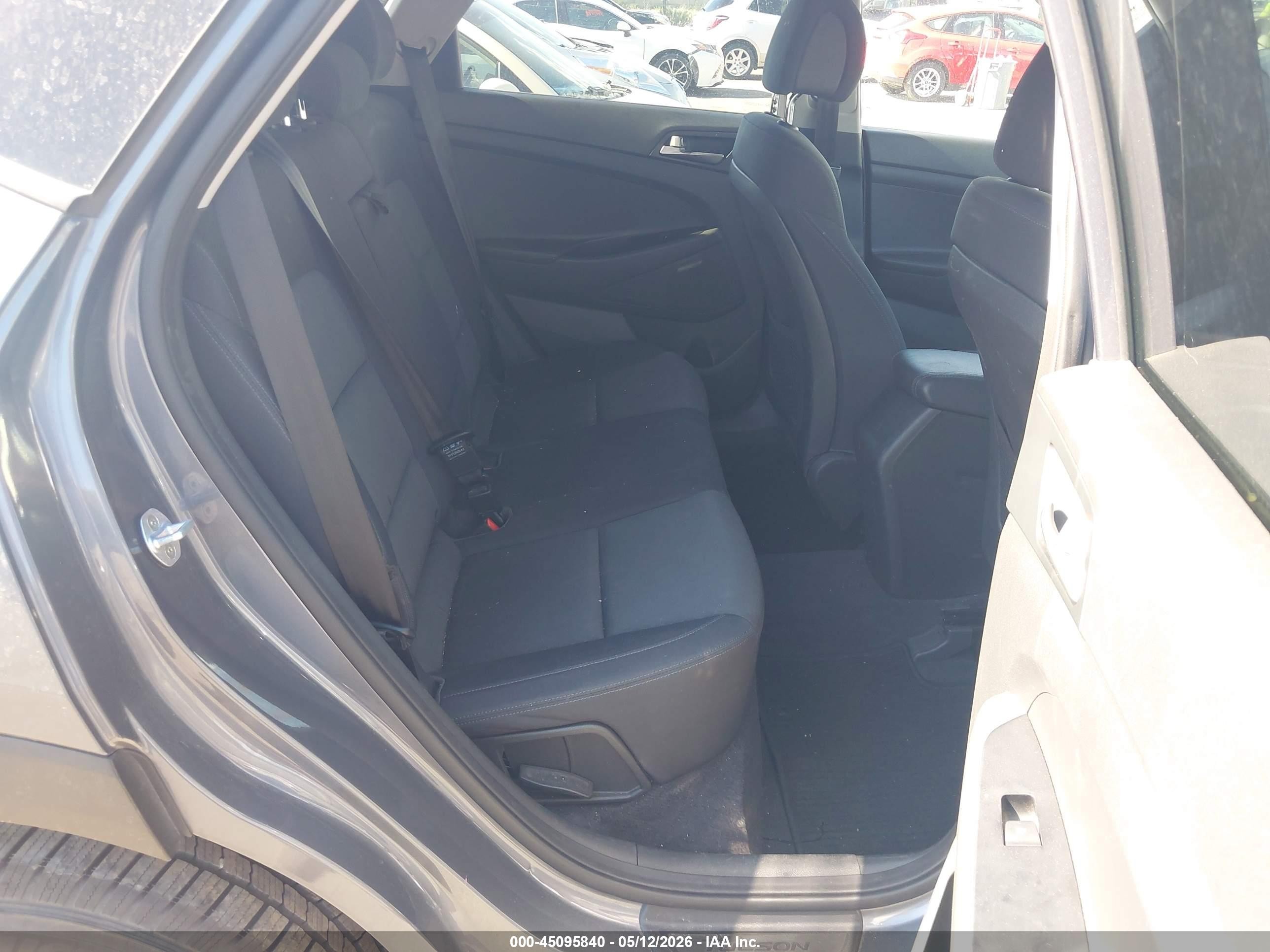 2018 Hyundai Tucson Se Серый vin: KM8J2CA41JU671264