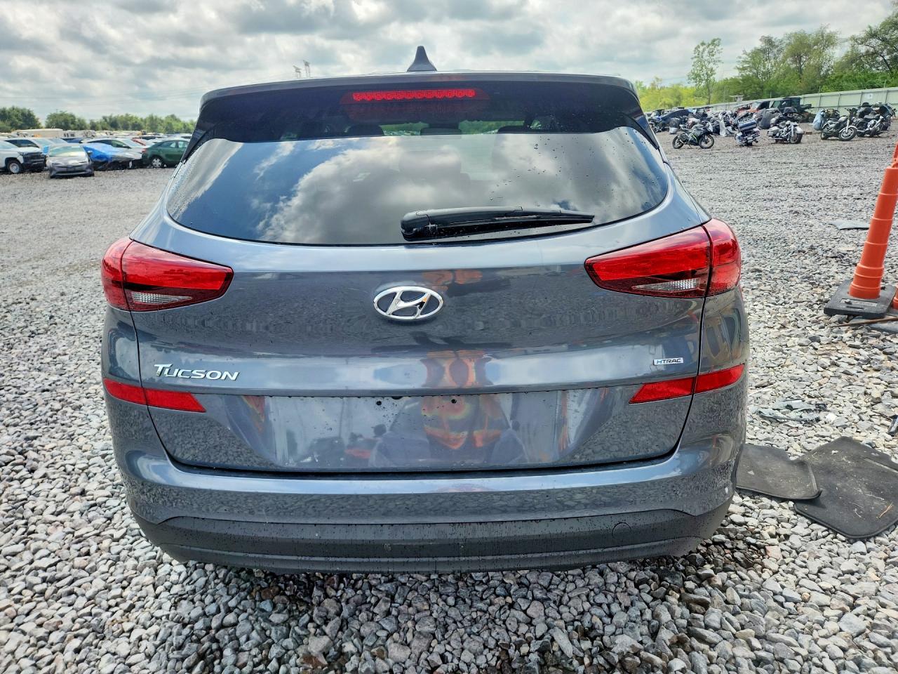 2021 Hyundai Tucson Se Gray vin: KM8J2CA44MU297155