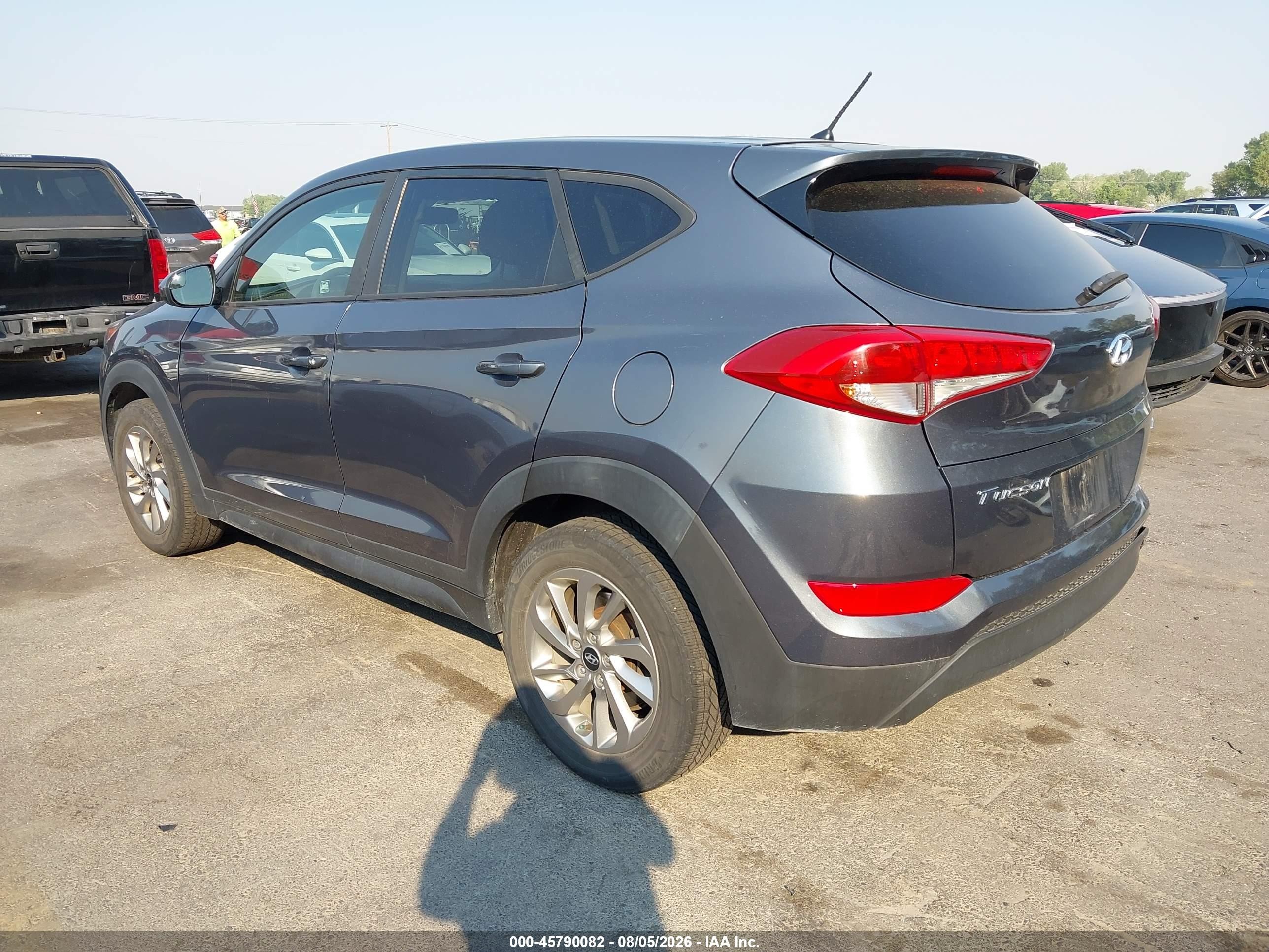 2018 Hyundai Tucson Se Gray vin: KM8J2CA45JU617059