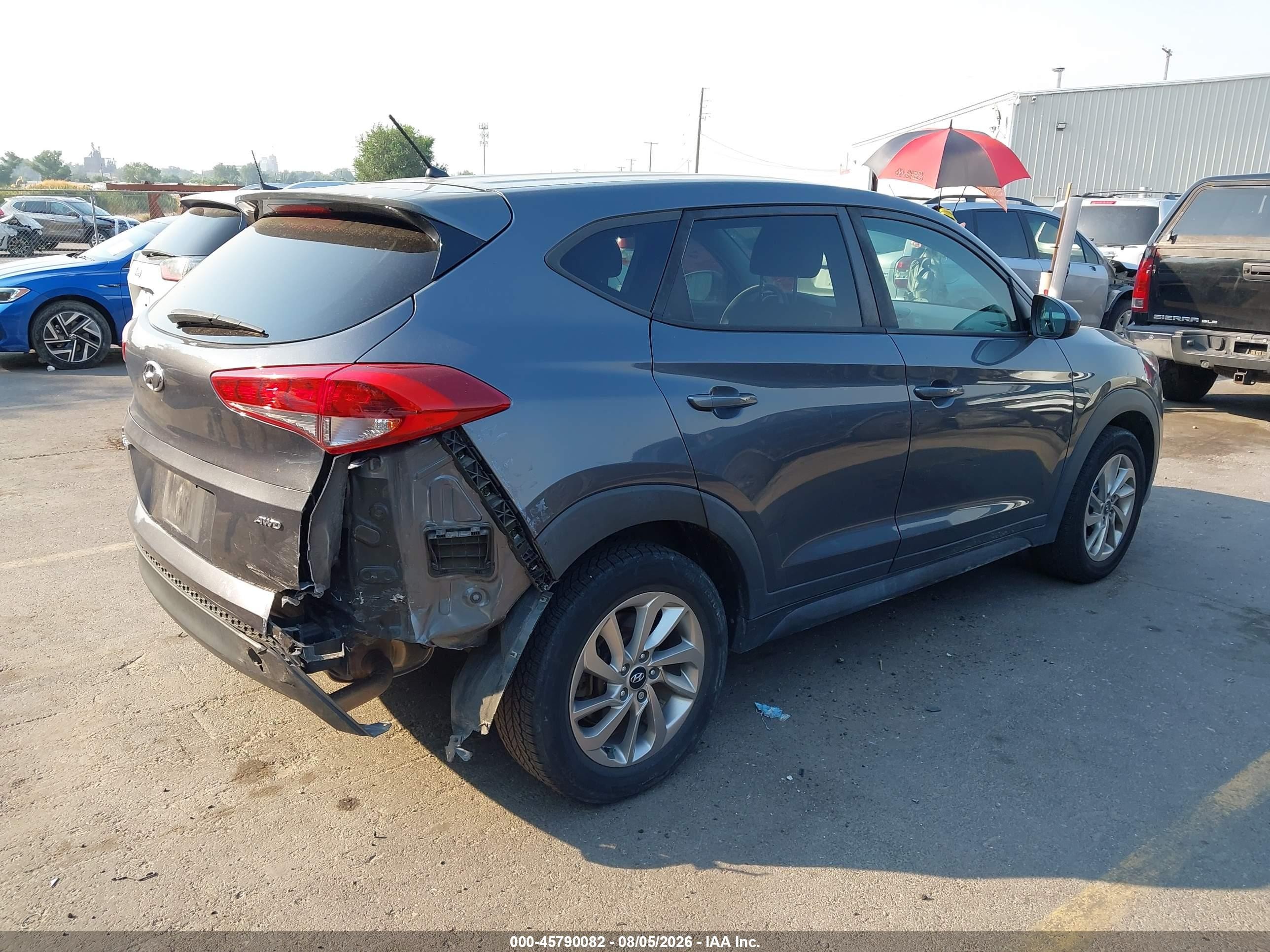 2018 Hyundai Tucson Se Gray vin: KM8J2CA45JU617059