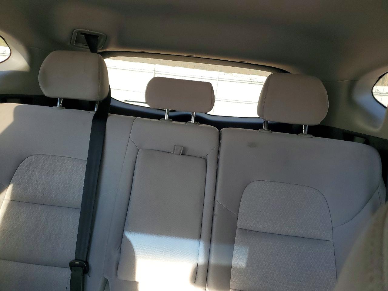 2018 Hyundai Tucson Se Silver vin: KM8J2CA45JU807895