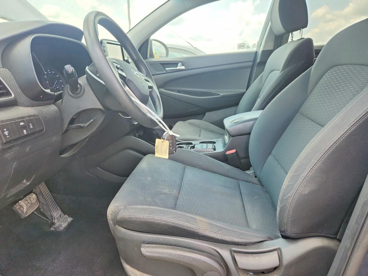 2020 Hyundai Tucson Se Gray vin: KM8J2CA45LU132391