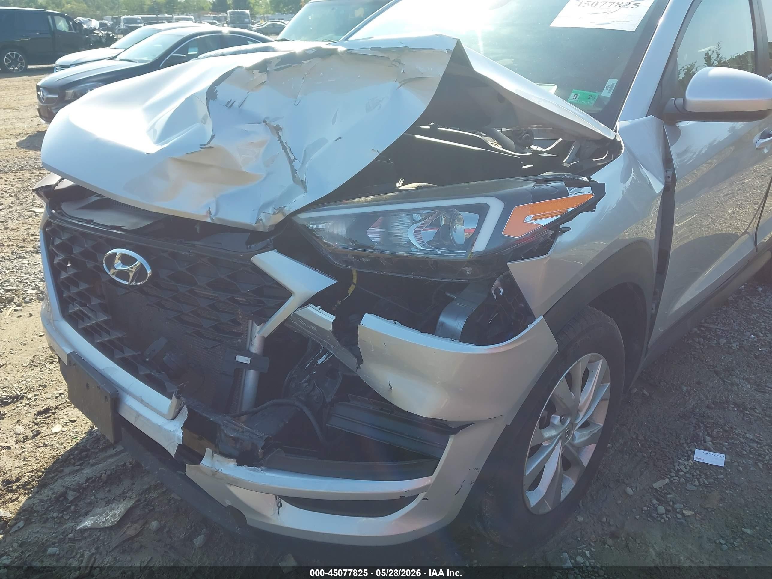 2019 Hyundai Tucson Se Серебряный vin: KM8J2CA46KU007530