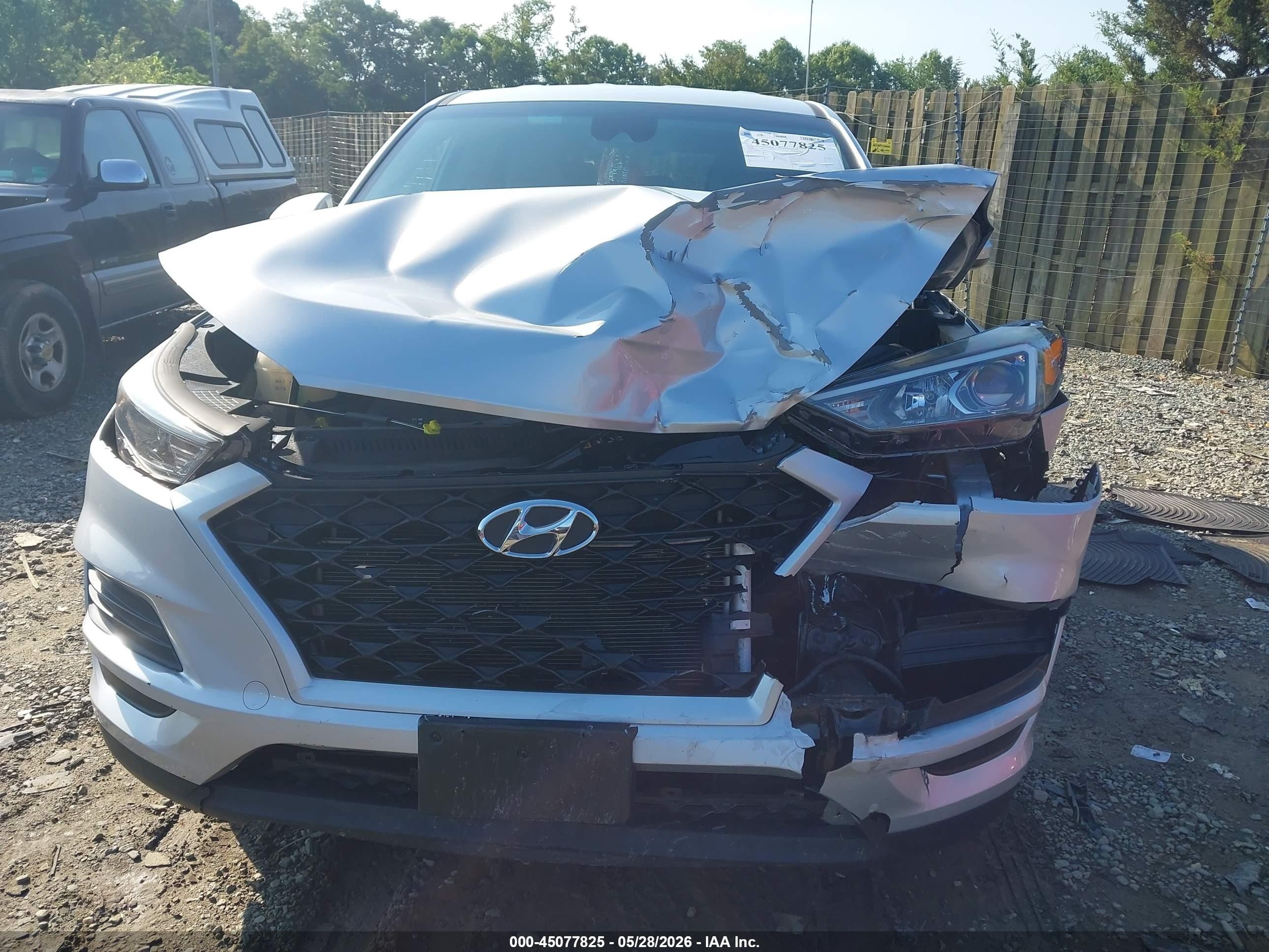 2019 Hyundai Tucson Se Серебряный vin: KM8J2CA46KU007530