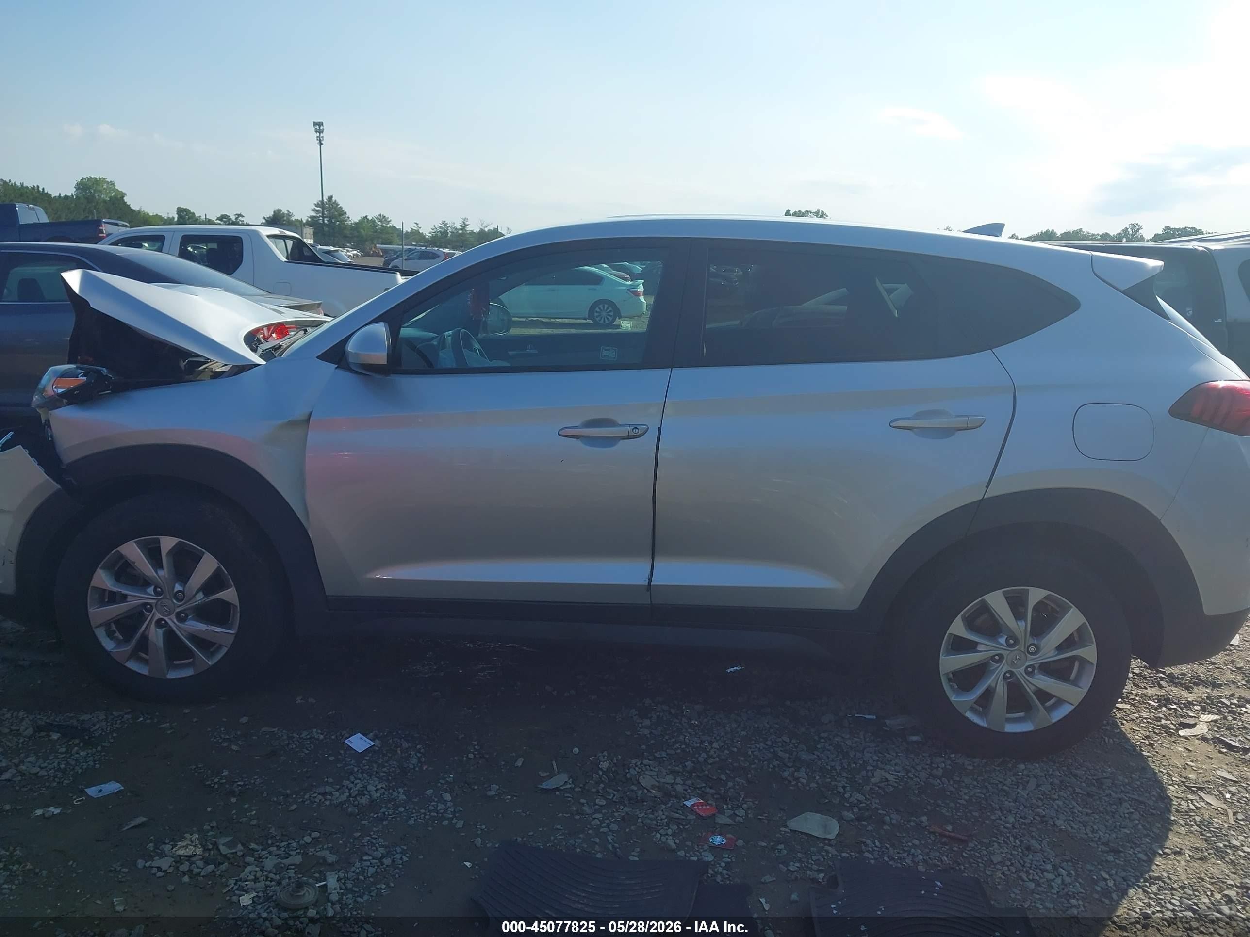2019 Hyundai Tucson Se Серебряный vin: KM8J2CA46KU007530