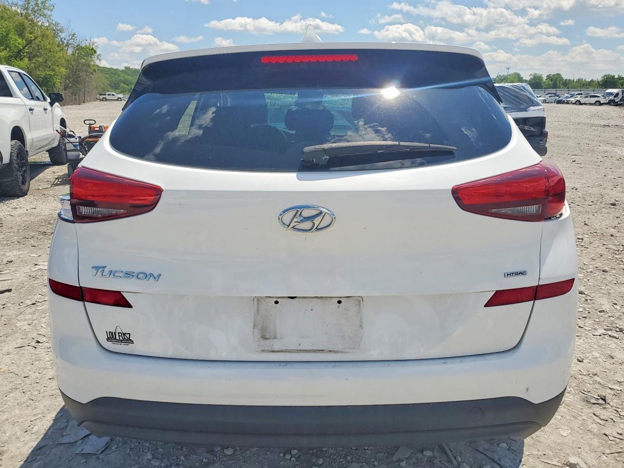 2019 Hyundai Tucson Se White vin: KM8J2CA47KU007746