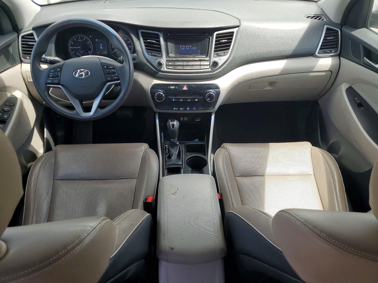 2018 Hyundai Tucson Se Silver vin: KM8J2CA49JU645379