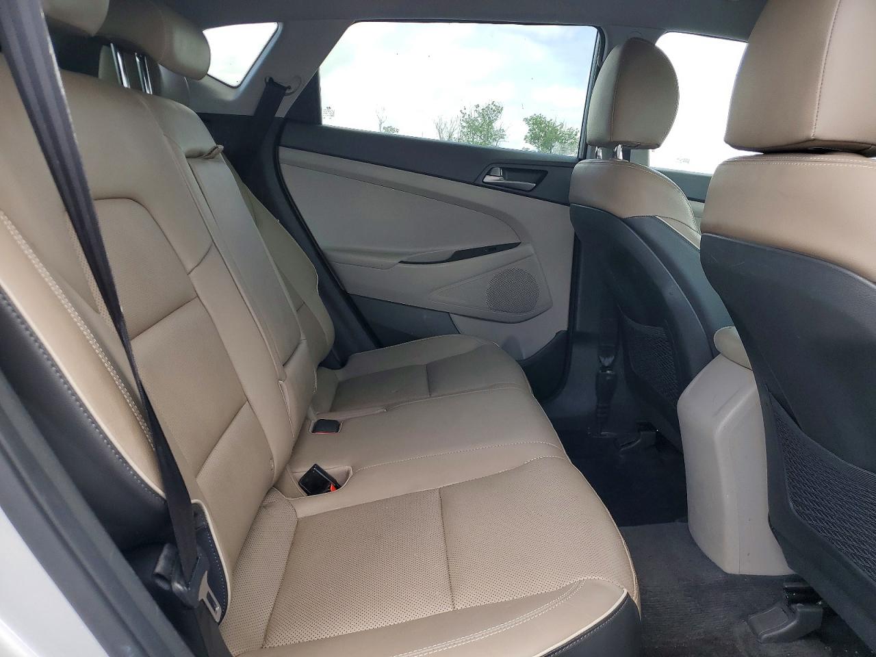 2018 Hyundai Tucson Se Silver vin: KM8J2CA49JU645379