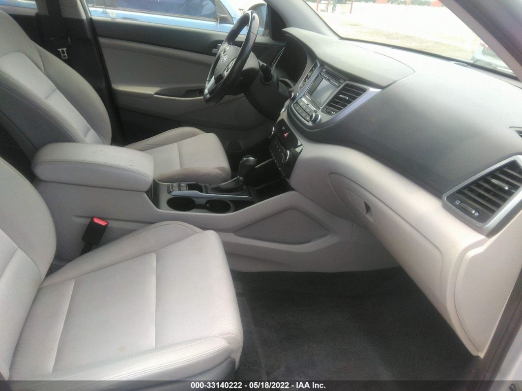 2016 Hyundai Tucson Sport Silver vin: KM8J33A21GU193965