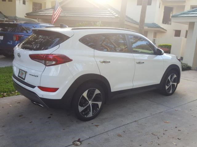 2016 Hyundai Tucson Limited Белый vin: KM8J33A21GU249998