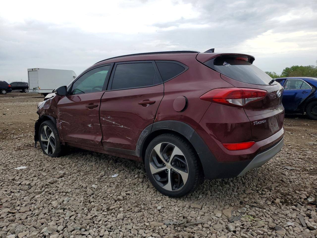 2018 Hyundai Tucson Value Красный vin: KM8J33A25JU633077