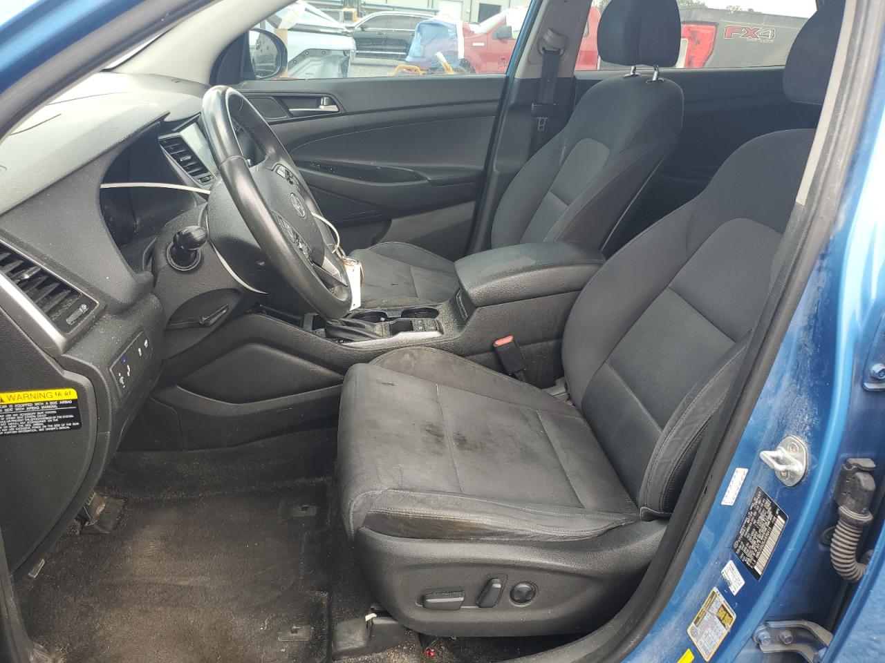 2018 Hyundai Tucson Value Синий vin: KM8J33A26JU696415