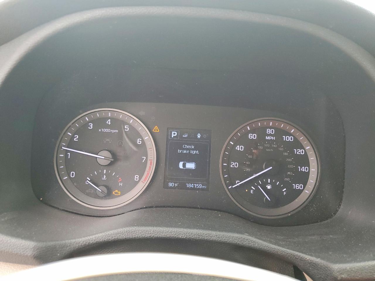 2018 Hyundai Tucson Value Белый vin: KM8J33A27JU670065