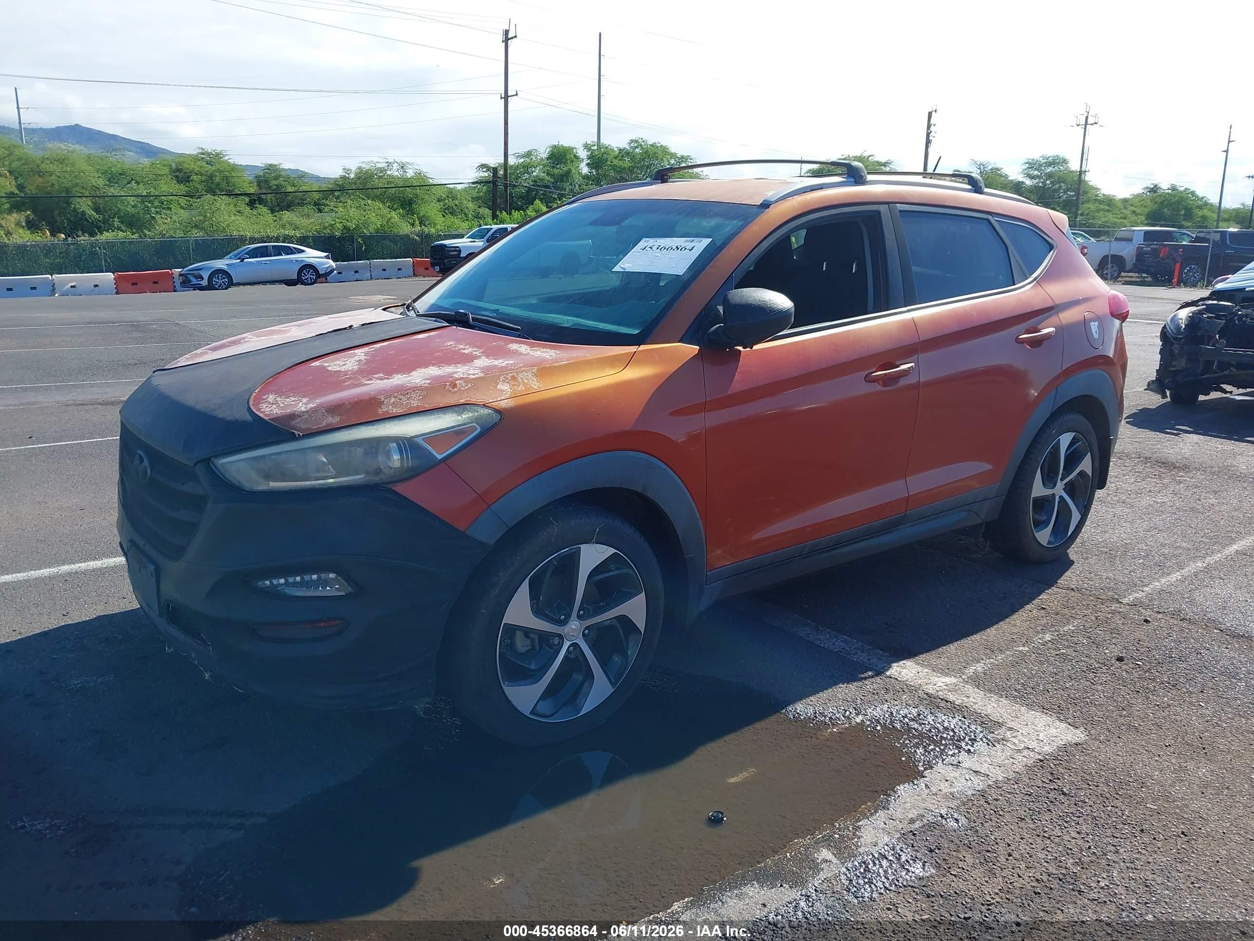 2016 Hyundai Tucson Sport Orange vin: KM8J33A2XGU143145