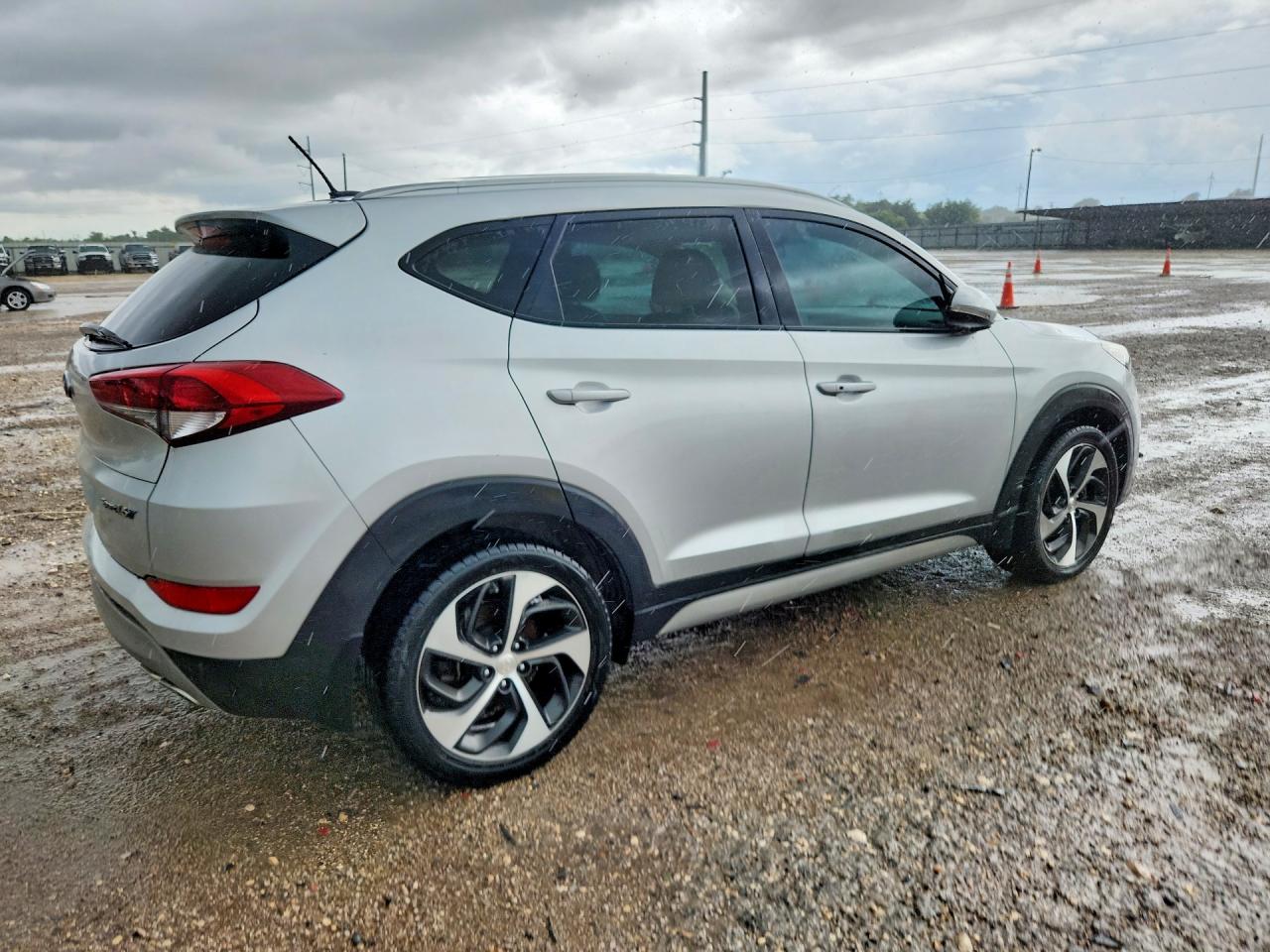 2017 Hyundai Tucson Sport Gray vin: KM8J33A2XHU521174