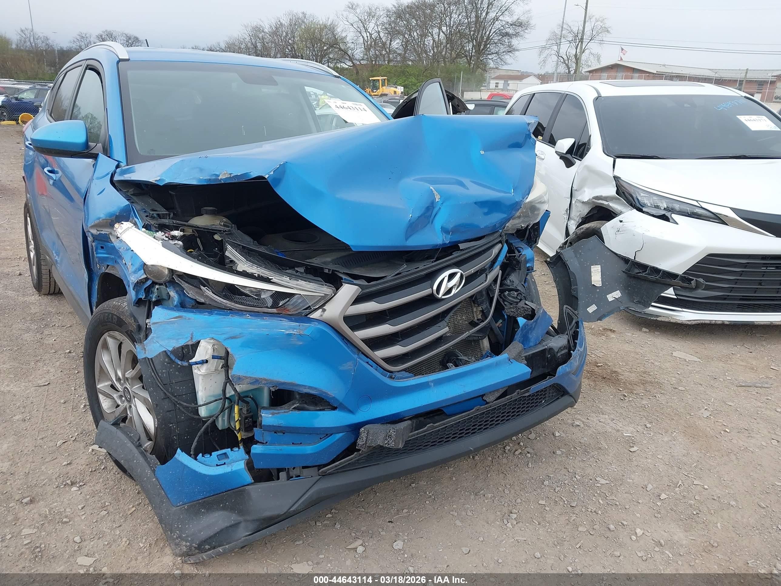 2016 Hyundai Tucson Se Синий vin: KM8J33A40GU194655