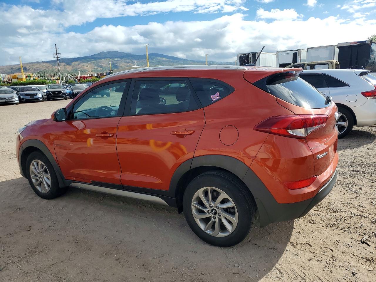 2017 Hyundai Tucson Se Orange vin: KM8J33A41HU378780
