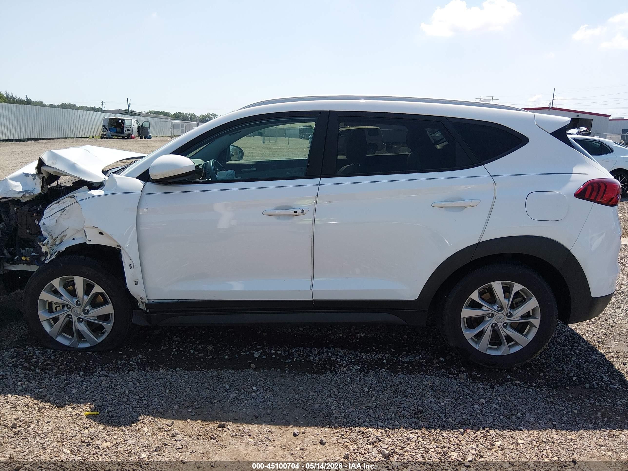 2020 Hyundai Tucson Value White vin: KM8J33A41LU112135